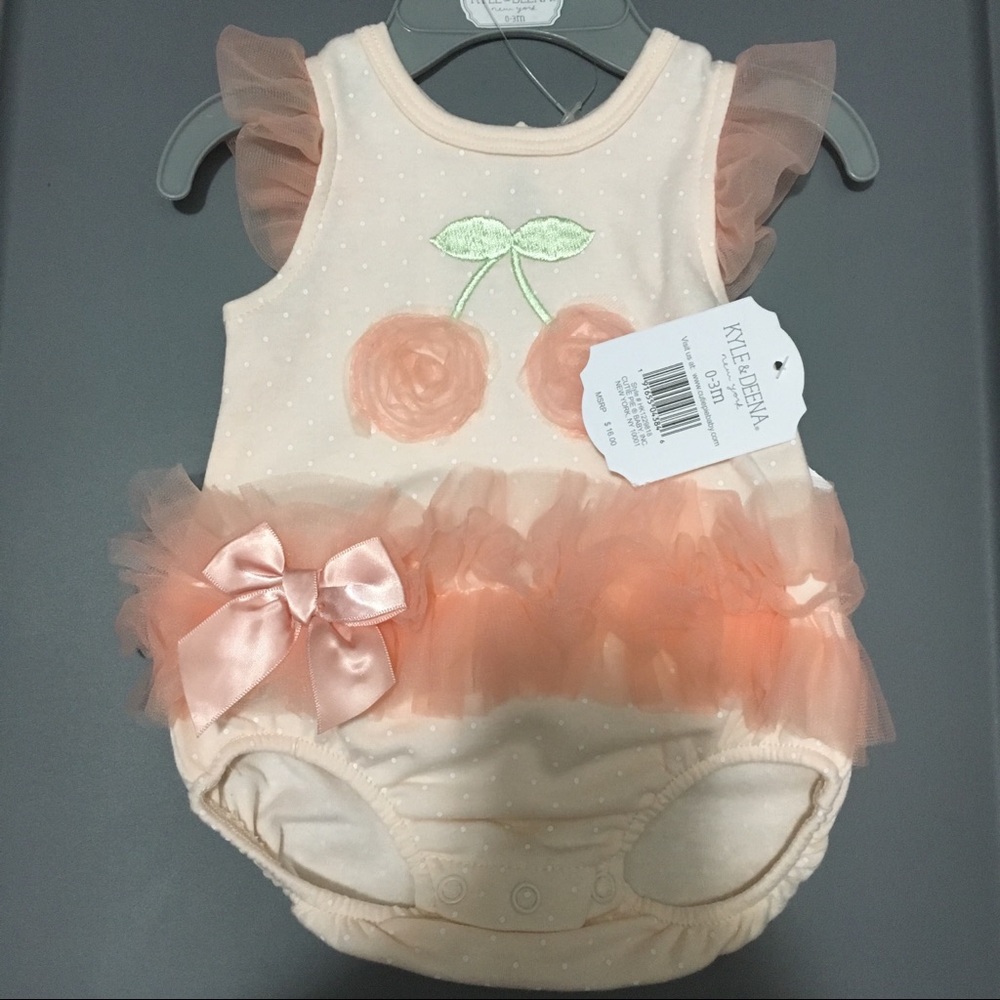 Baby dress bodysuit onesie